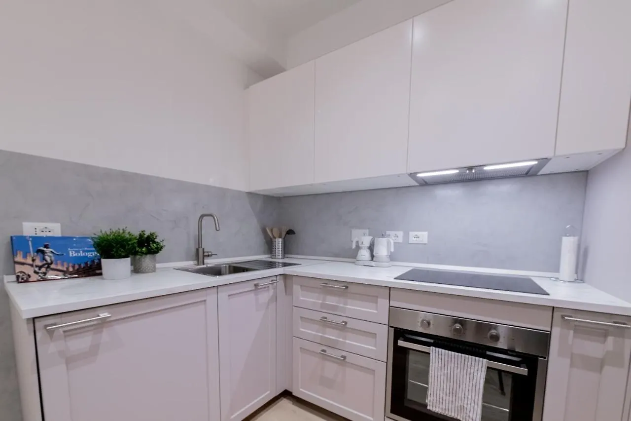Realkasa Azeglio 60 Apartment Bologna