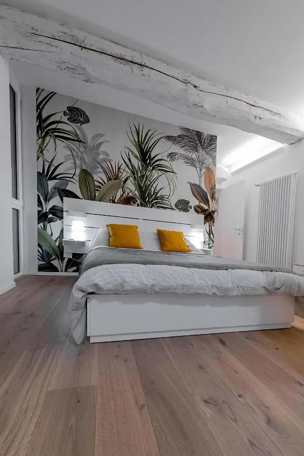 Realkasa Azeglio 60 Apartment Bologna 0*,